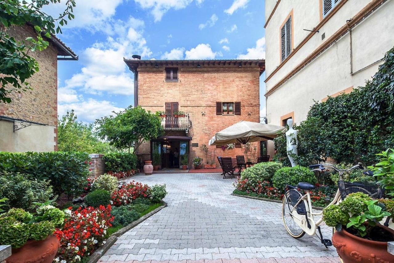 Hotel Arcobaleno Siena Esterno foto
