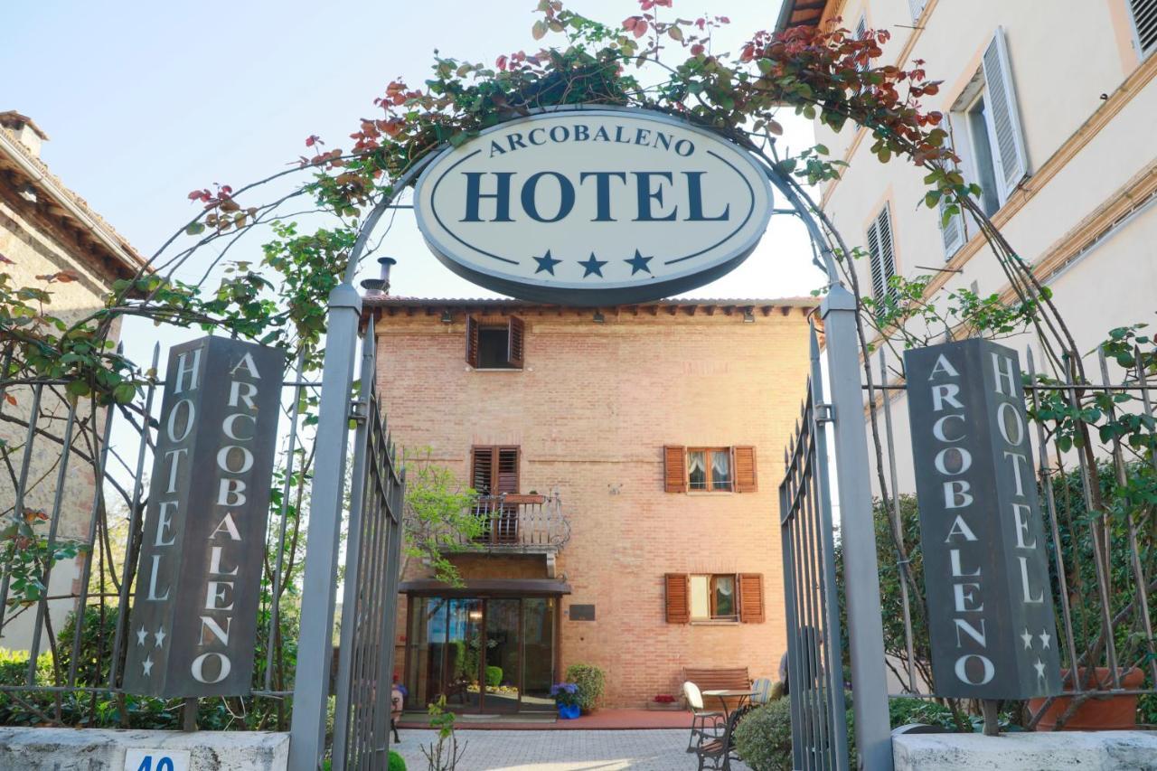 Hotel Arcobaleno Siena Esterno foto