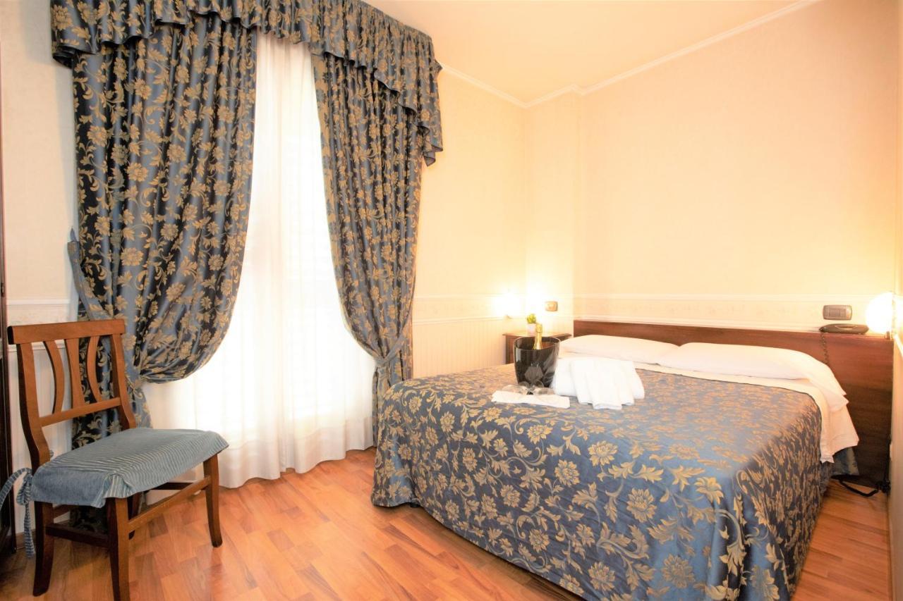 Hotel Arcobaleno Siena Esterno foto