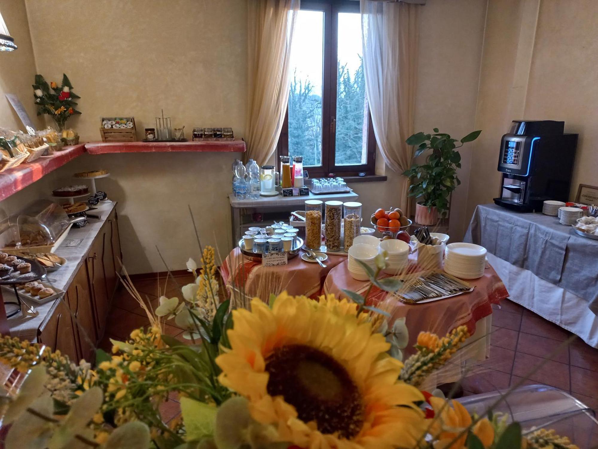 Hotel Arcobaleno Siena Esterno foto